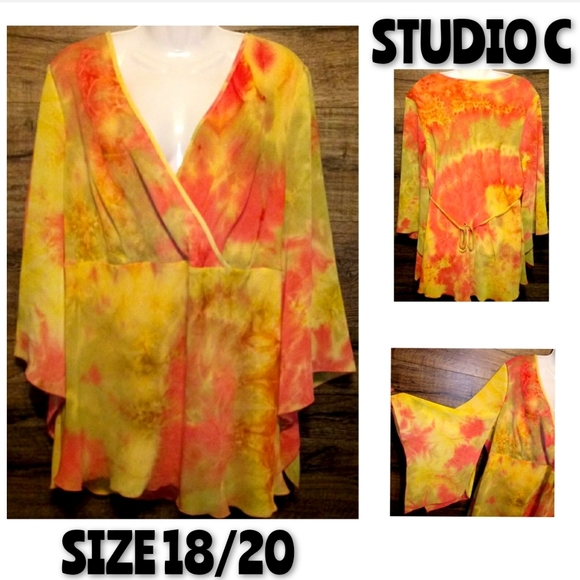 Studio C Tops - Studio C Top Size 18/20 Tie Dye Bell Sleeve